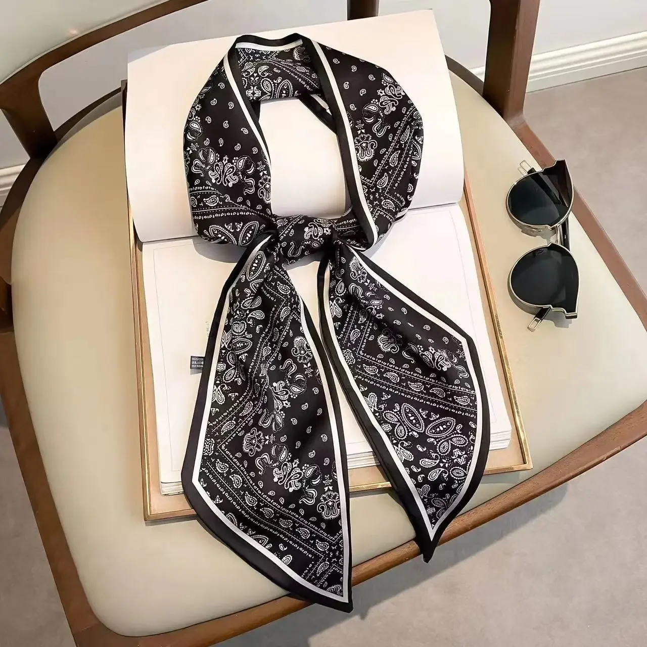 Luxury Bags Brands For Women - Tasarım Baskılı İnce Eşarp Ekose At