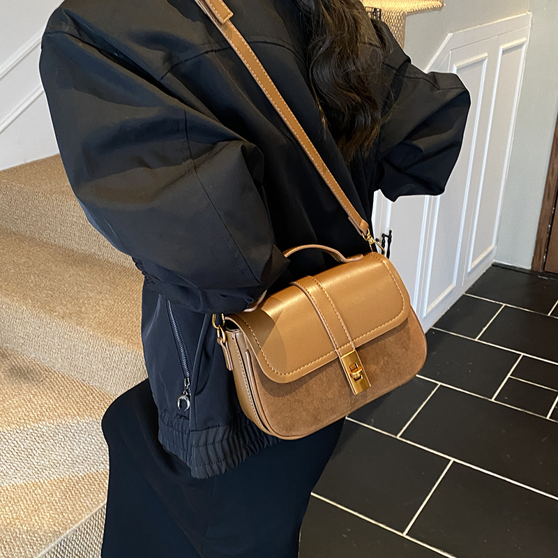 Markalı Mini Kare Kapaklı Çapr - Luxury Bags Sales incelemesi ve fiyatı