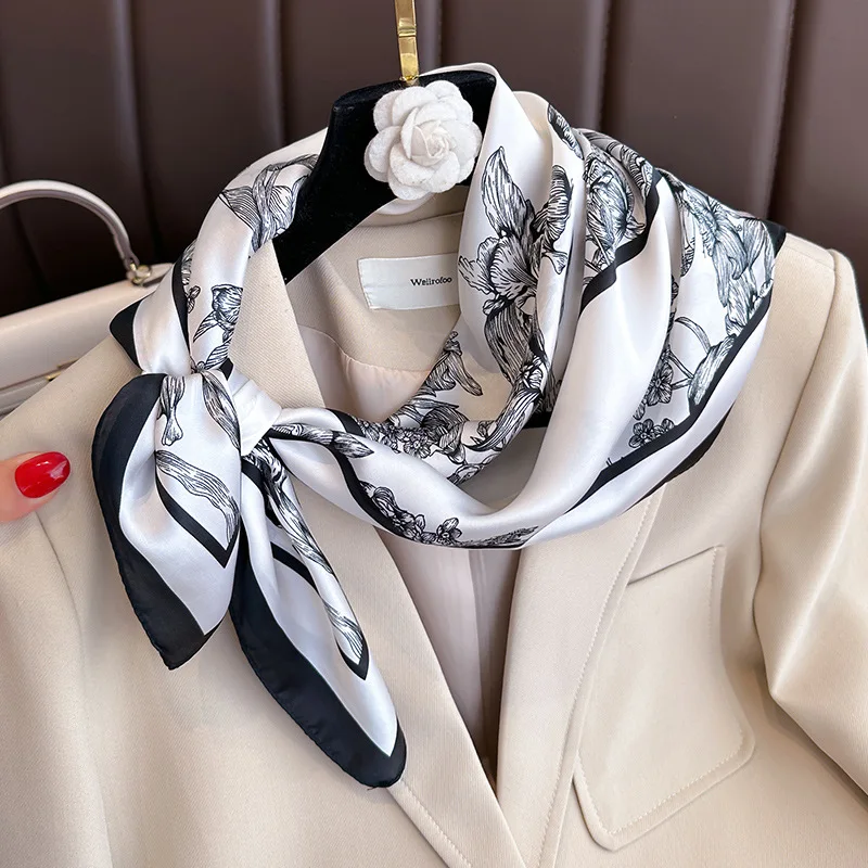 70*70cm lüks çiçek baskı ipek  - Luxury Bags Casual incelemesi ve fiyatı