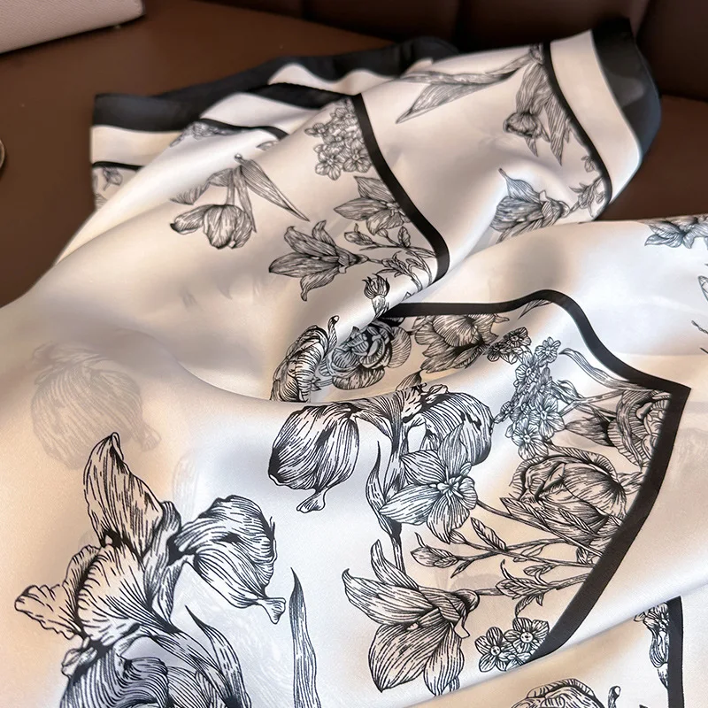 70*70cm lüks çiçek baskı ipek  - Luxury Bags Casual incelemesi ve fiyatı