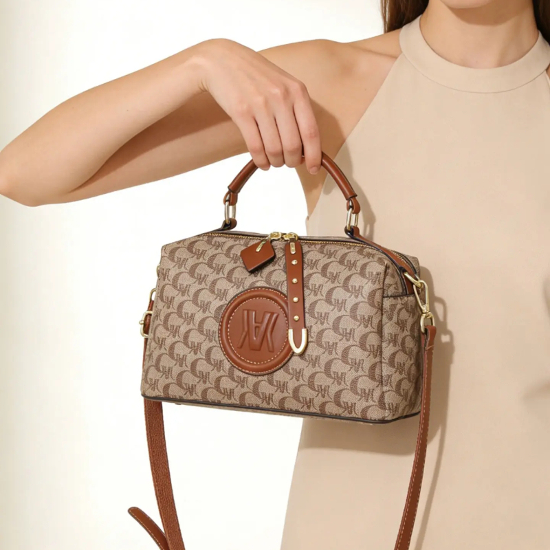 Boston çantası, yastık çantası - Luxury Bags Casual incelemesi ve fiyatı