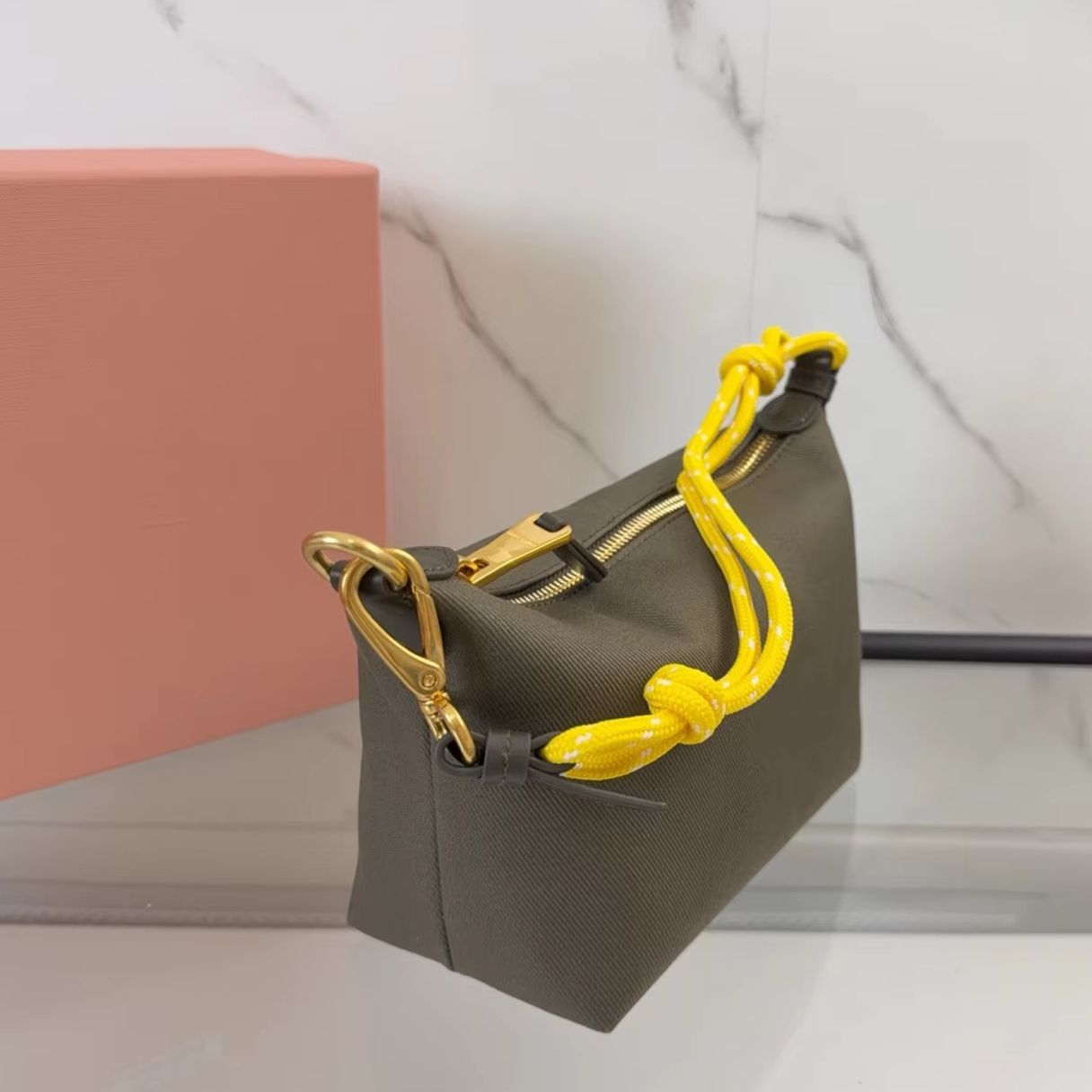 Lüks Kadın Çantaları Tasarımcı - Luxury Bags 2026 Trends incelemesi ve fiyatı